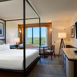 King Room Mobility accessible